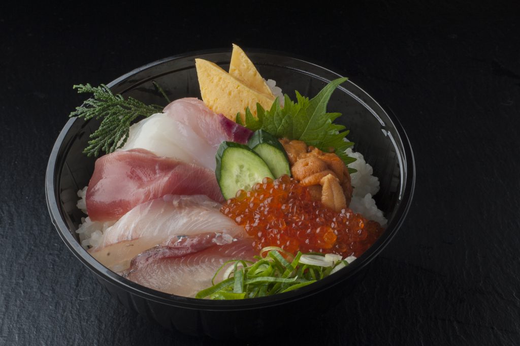 海鮮丼