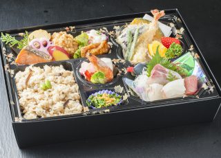 A-25)雲水弁当