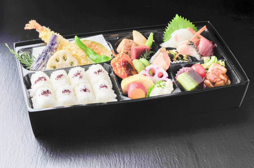 A-323）おもてなし弁当