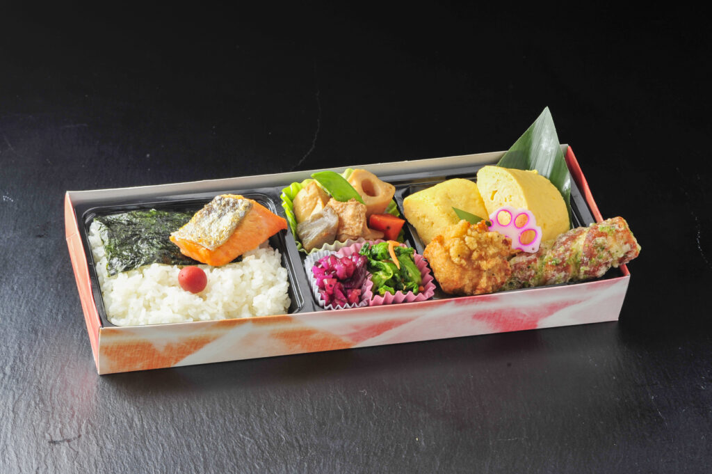 A-325）手作りだし巻き弁当